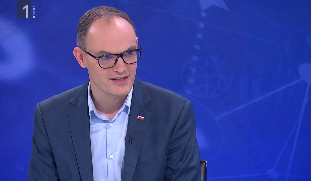 Image for Politika normalizacije in mehčanja podobe avtokrata: Logar kot anti-Janša